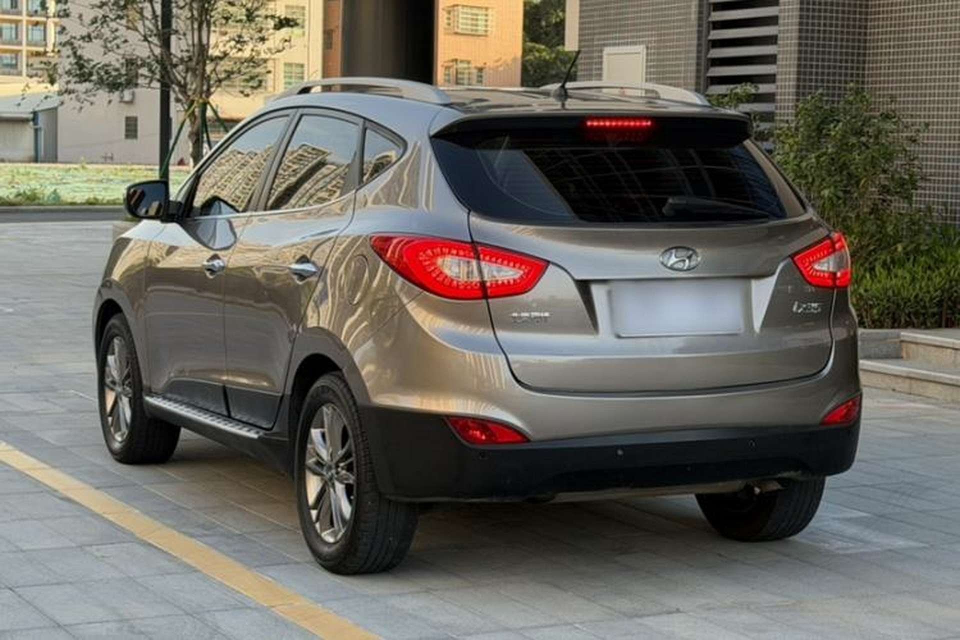 Used Hyundai ix35 2015 2.0L Automatic 2WD Smart Version China V Standard Exterior 4