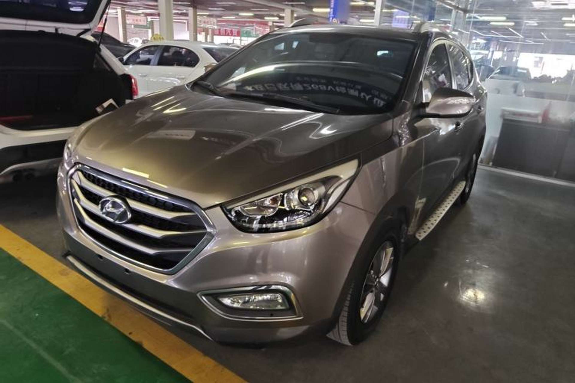 Used Hyundai ix35 2015 2.0L Automatic 2WD Comfort Edition China IV Standard Front Left 45 Deg