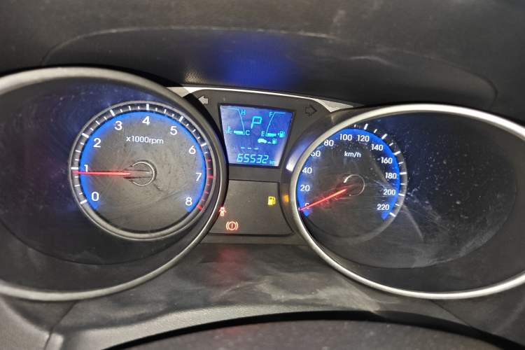 Used Hyundai ix35 2015 2.0L Automatic 2WD Comfort Edition China IV Standard Instrument Cluster