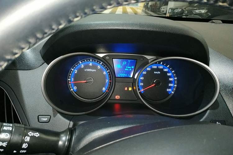 Used Hyundai ix35 2015 2.0L Automatic 2WD Smart Type China IV Instrument Cluster