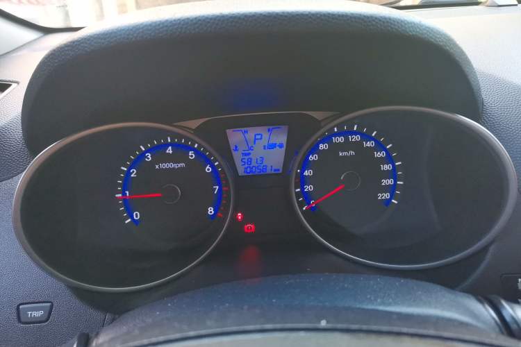 Used Hyundai ix35 2015 2.0L Automatic 2WD Smart Type China IV Instrument Cluster