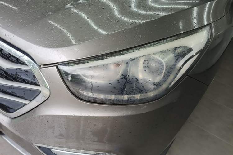 Used Hyundai ix35 2015 2.0L Automatic 2WD Smart Version China V Standard Left Front Headlight