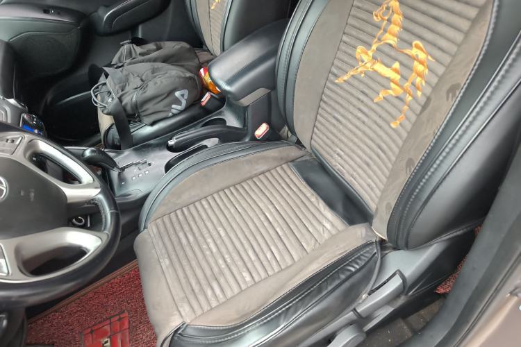 Used Hyundai ix35 2015 2.0L Automatic 2WD Smart Type China IV Left Front Seat