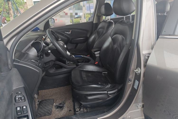 Used Hyundai ix35 2015 2.0L Automatic 2WD Smart Version China V Standard Left Front Seat