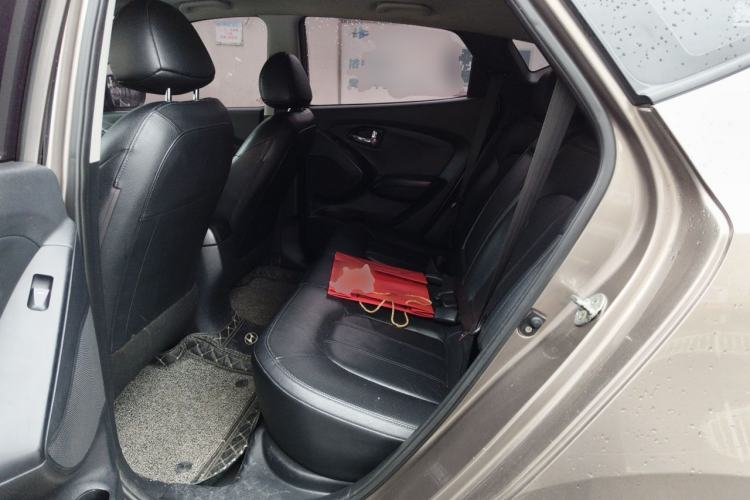 Used Hyundai ix35 2015 2.0L Automatic 2WD Smart Type China IV Left Rear Seat
