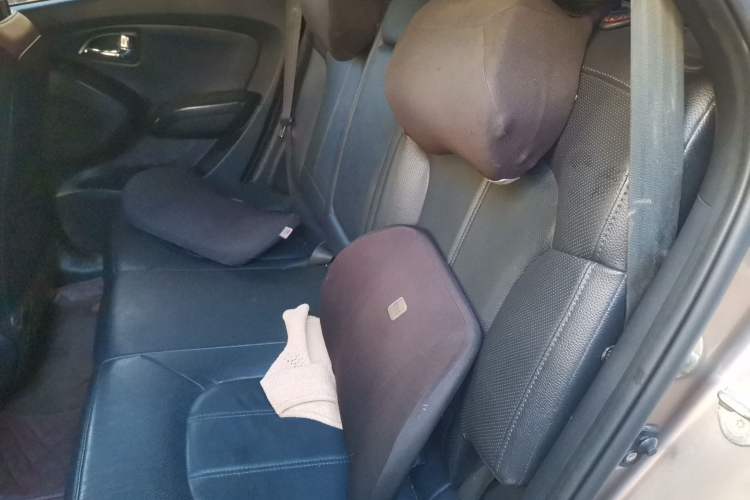 Used Hyundai ix35 2015 2.0L Automatic 2WD Smart Type China IV Left Rear Seat