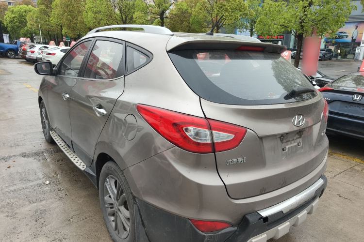 Used Hyundai ix35 2015 2.0L Automatic 2WD Smart Type China IV Rear Left 45 Deg