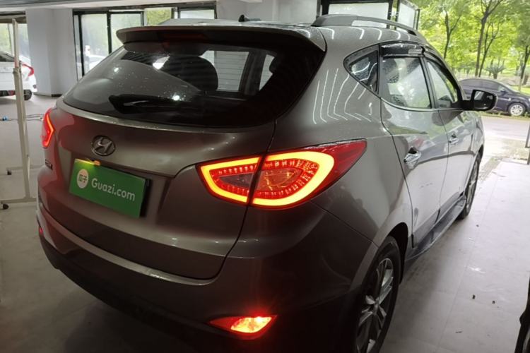 Used Hyundai ix35 2015 2.0L Automatic 2WD Smart Version China V Standard Rear Right 45 Deg