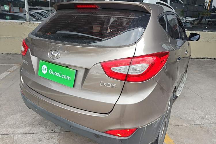 Used Hyundai ix35 2015 2.0L Automatic 2WD Smart Version China V Standard Rear Right 45 Deg