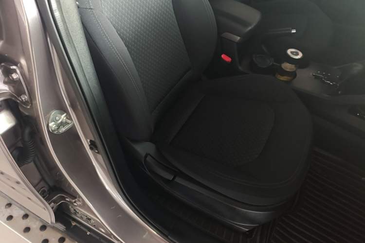 Used Hyundai ix35 2015 2.0L Automatic 2WD Comfort Edition China V Standard Right Front Seat