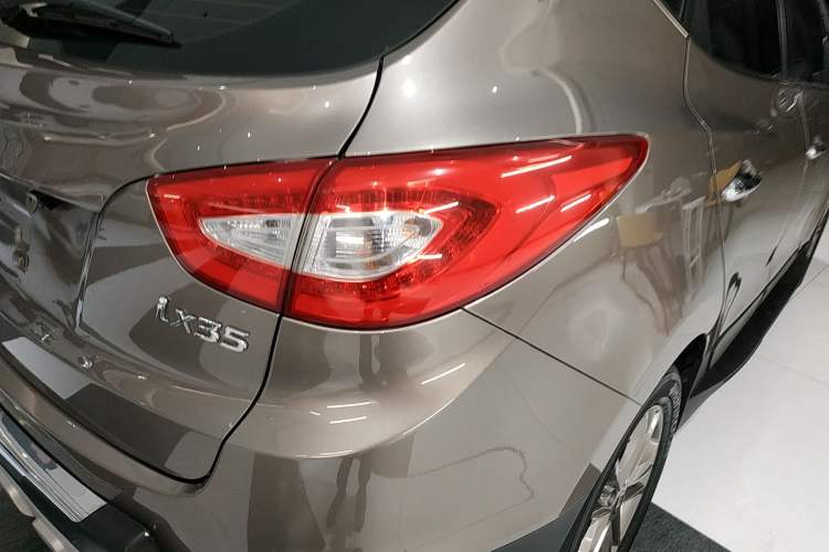 Used Hyundai ix35 2015 2.0L Automatic 2WD Smart Type China IV Right Rear Taillight