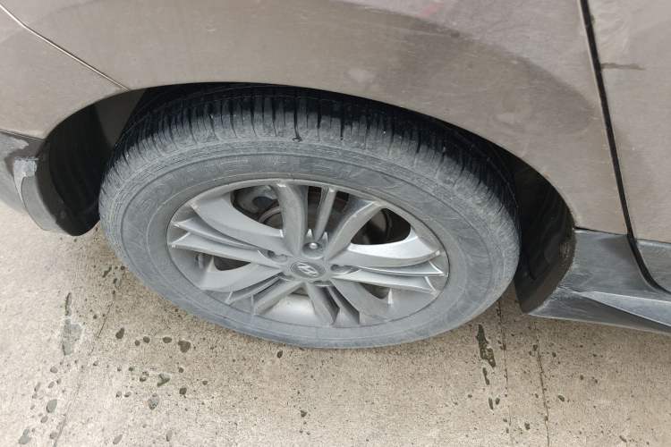 Used Hyundai ix35 2015 2.0L Automatic 2WD Smart Type China IV Right Rear Wheel Hub