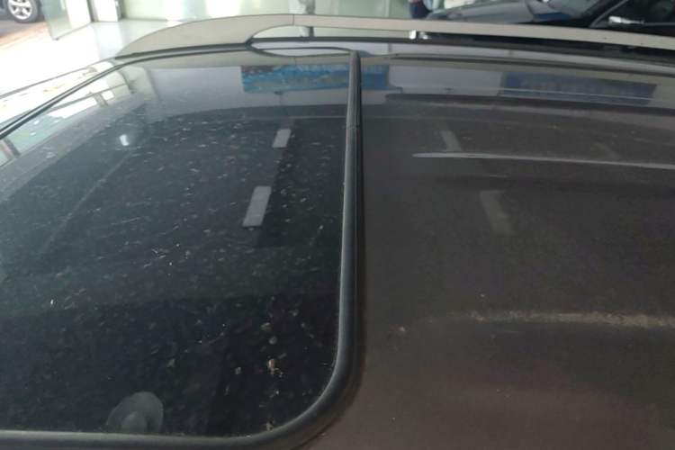 Used Hyundai ix35 2015 2.0L Automatic 2WD Comfort Edition China V Standard Roof