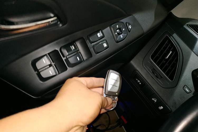 Used Hyundai ix35 2015 2.0L Automatic 2WD Smart Type China IV Vehicle Key