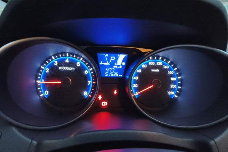 Used Hyundai ix35 2015 2.0L Automatic 2WD Smart Type China IV Instrument Cluster
