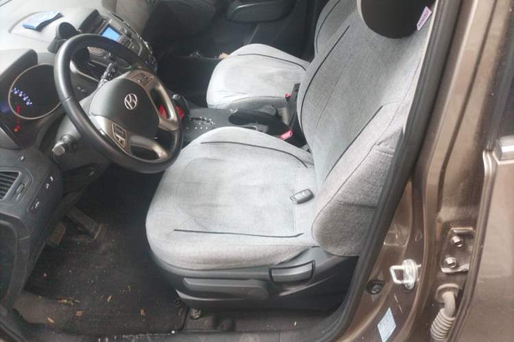 Used Hyundai ix35 2015 2.0L Automatic 2WD Smart Version China V Standard Left Front Seat