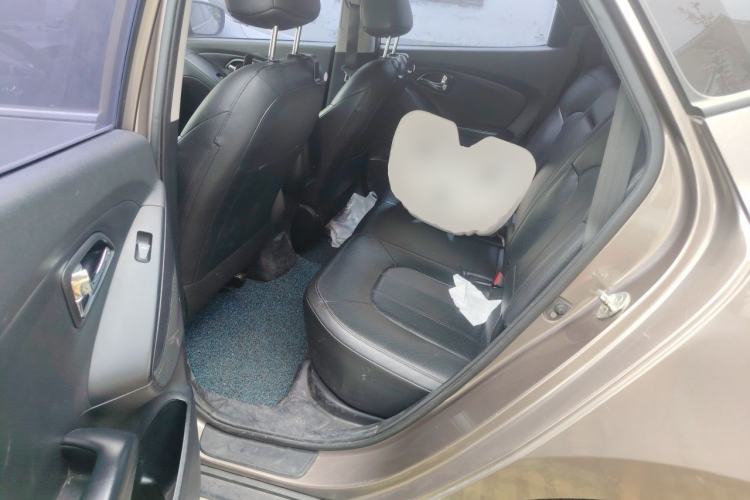 Used Hyundai ix35 2015 2.0L Automatic 2WD Smart Type China IV Left Rear Seat