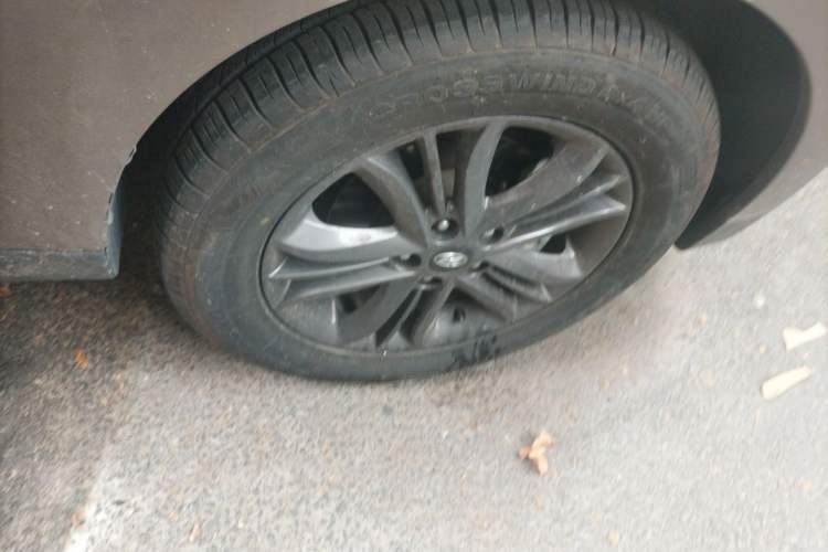 Used Hyundai ix35 2015 2.0L Automatic 2WD Smart Version China V Standard Right Front Wheel Hub