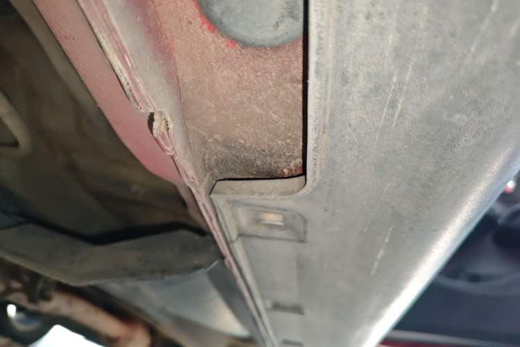 Used Hyundai ix35 2015 2.0L Automatic 2WD Smart Version China V Standard Right Side Sill