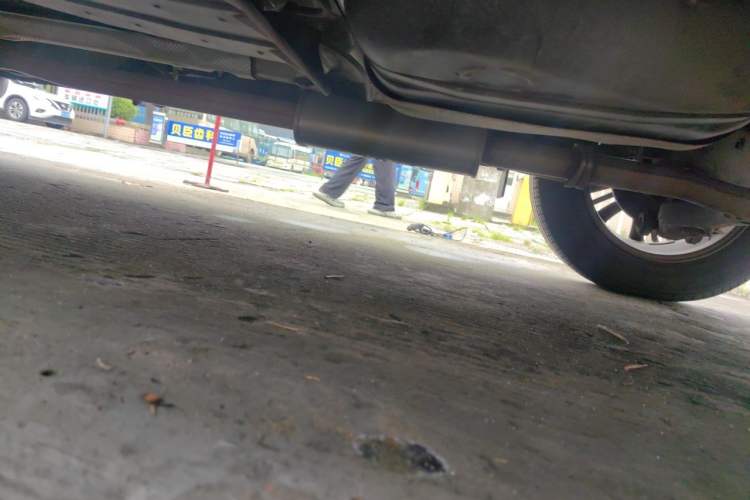 Used Hyundai ix35 2015 2.0L Automatic 2WD Smart Version China V Standard Chassis Rear Left