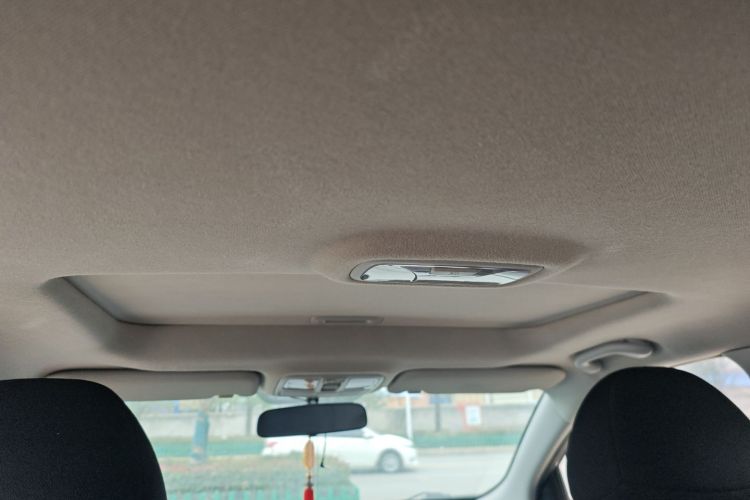 Used Hyundai ix35 2015 2.0L Automatic 2WD Comfort Edition China V Standard Headliner