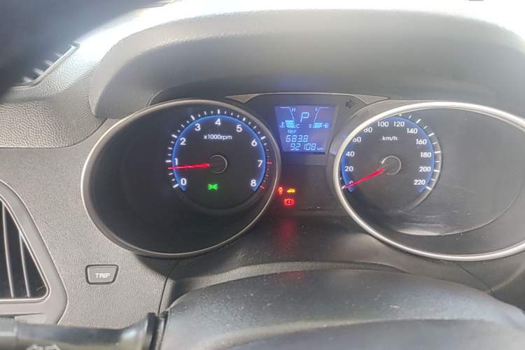 Used Hyundai ix35 2015 2.0L Automatic 2WD Smart Type China IV Instrument Cluster