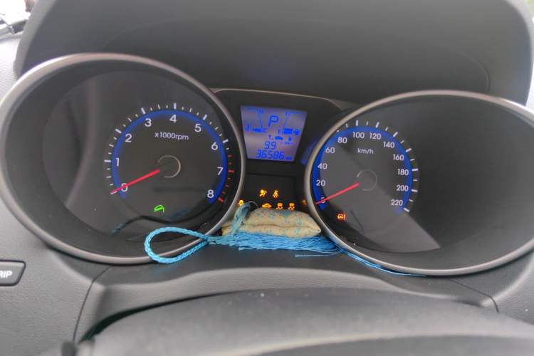 Used Hyundai ix35 2015 2.0L Automatic 2WD Smart Version China V Standard Instrument Cluster