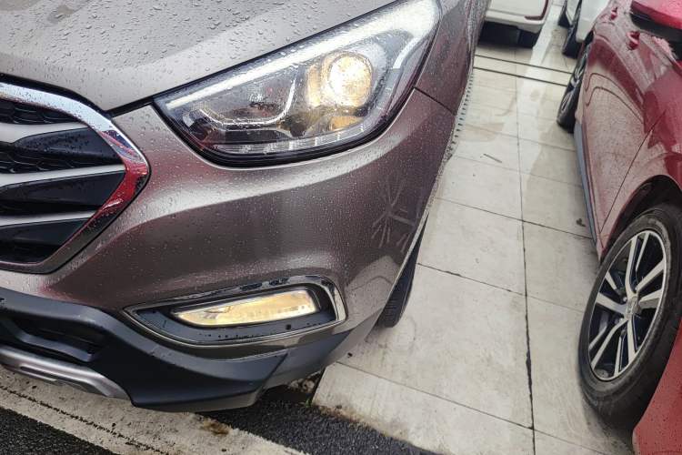 Used Hyundai ix35 2015 2.0L Automatic 2WD Smart Type China IV Left Front Headlight