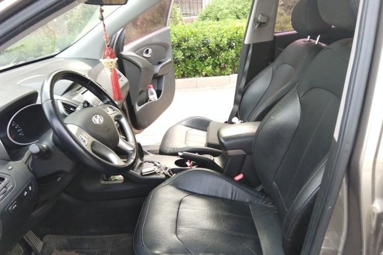 Used Hyundai ix35 2015 2.0L Automatic 2WD Smart Type China IV Left Front Seat