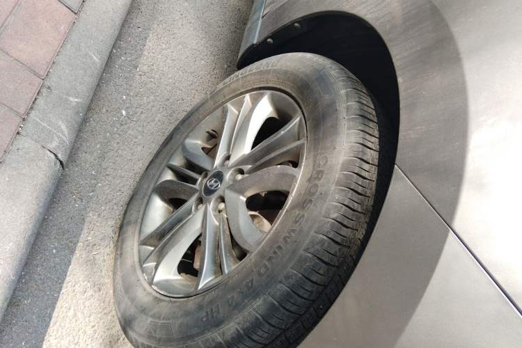 Used Hyundai ix35 2015 2.0L Automatic 2WD Smart Type China IV Right Front Wheel Hub
