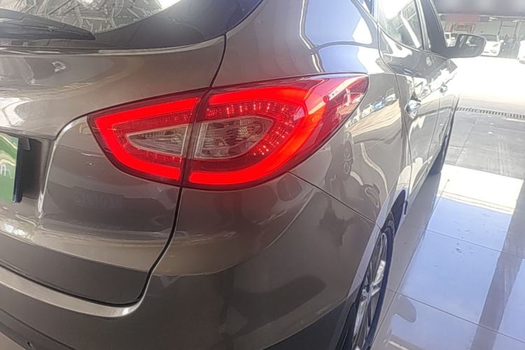 Used Hyundai ix35 2015 2.0L Automatic 2WD Smart Type China IV Right Rear Taillight
