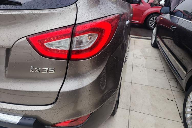 Used Hyundai ix35 2015 2.0L Automatic 2WD Smart Type China IV Right Rear Taillight