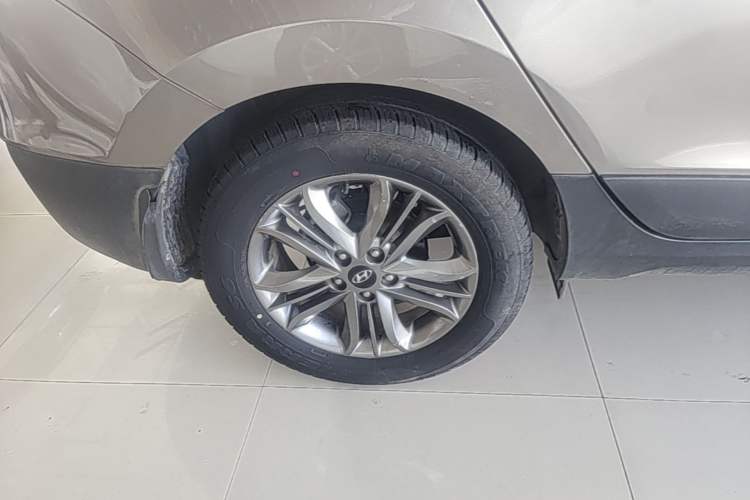 Used Hyundai ix35 2015 2.0L Automatic 2WD Smart Type China IV Right Rear Wheel Hub