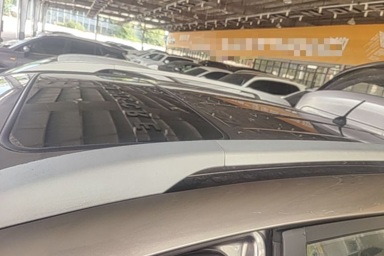 Used Hyundai ix35 2015 2.0L Automatic 2WD Smart Type China IV Roof