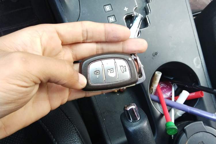 Used Hyundai ix35 2015 2.0L Automatic 2WD Smart Type China IV Vehicle Key