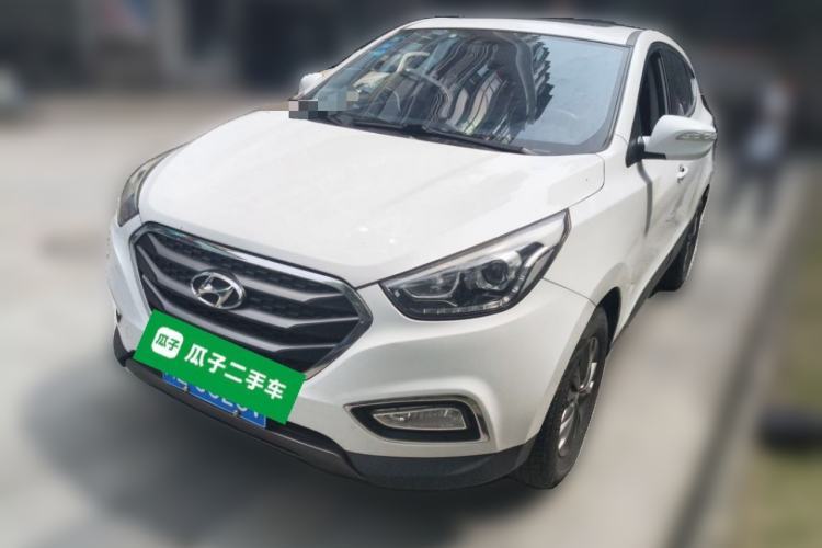 Used Hyundai ix35 2015 2.0L Automatic 2WD Comfort Edition China V Standard Guazi used car, China used car export, Used car for sale, Used cars, Cheapest cars for sale