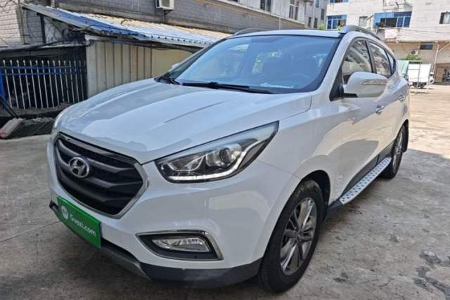 Used Hyundai ix35 2015 2.0L Automatic 2WD Smart Type China IV