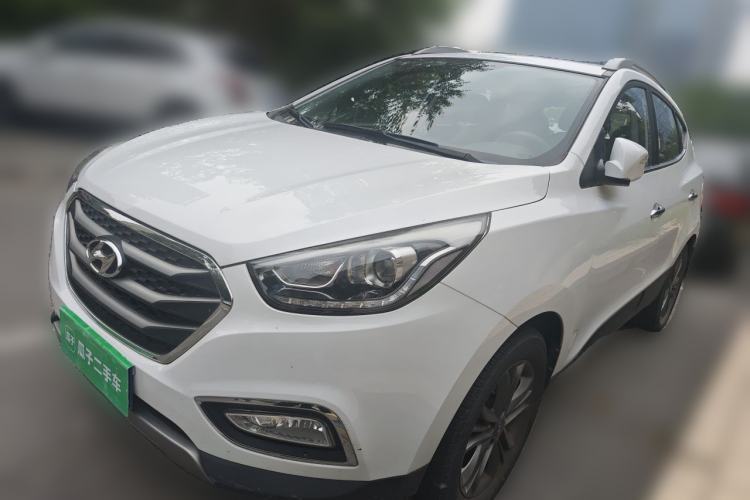 Used Hyundai ix35 2015 2.0L Automatic 2WD Smart Version China V Standard Guazi used car, China used car export, Used car for sale, Used cars, Cheapest cars for sale