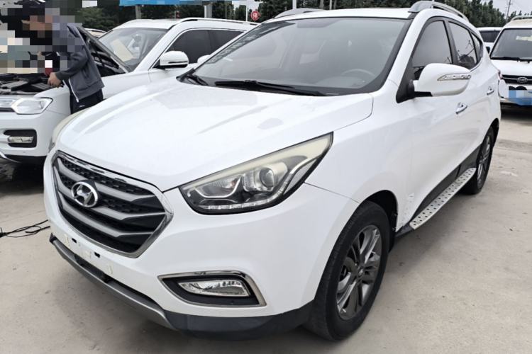 Used Hyundai ix35 2015 2.0L Automatic 2WD Smart Version China V Standard Guazi used car, China used car export, Used car for sale, Used cars, Cheapest cars for sale