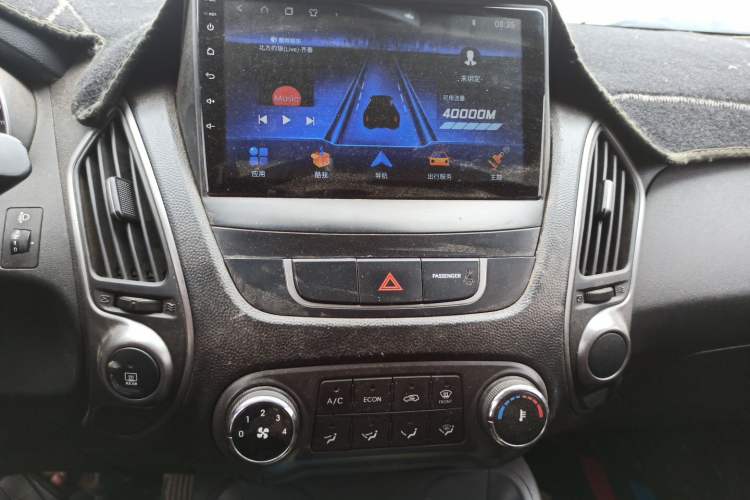 Used Hyundai ix35 2015 2.0L Automatic 2WD Comfort Edition China V Standard Audio And AC Panel