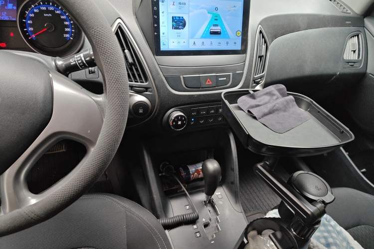 Used Hyundai ix35 2015 2.0L Automatic 2WD Comfort Edition China IV Standard Audio And AC Panel