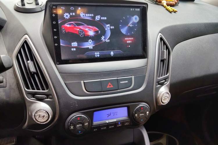 Used Hyundai ix35 2015 2.0L Automatic 2WD Smart Type China IV Audio And AC Panel