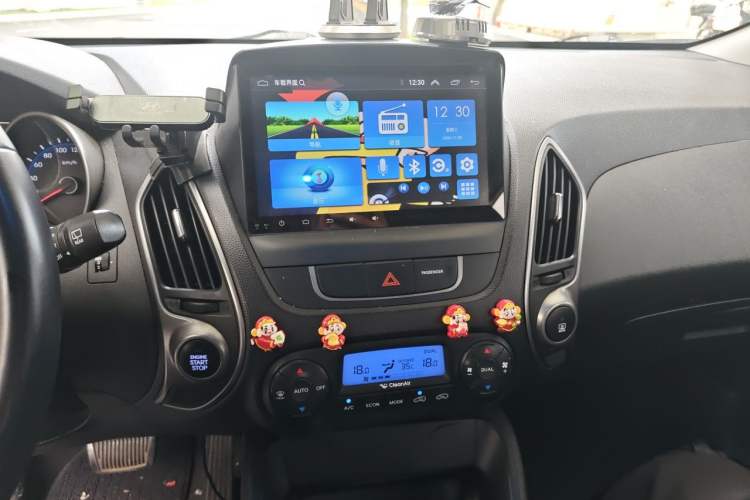 Used Hyundai ix35 2015 2.0L Automatic 2WD Comfort Edition China V Standard Audio And AC Panel