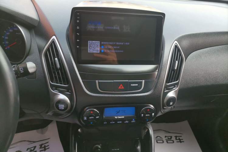 Used Hyundai ix35 2015 2.0L Automatic 2WD Smart Type China IV Audio And AC Panel