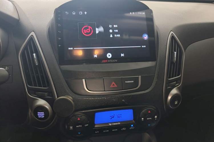 Used Hyundai ix35 2015 2.0L Automatic 2WD Smart Type China IV Audio And AC Panel