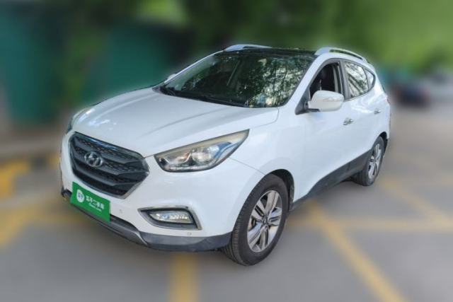 Used Hyundai ix35 2015 2.0L Automatic Two-Wheel Drive Leading Trim China V Standard