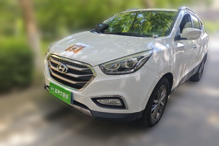 Used Hyundai ix35 2015 2.0L Automatic 2WD Smart Version China V Standard Guazi used car, China used car export, Used car for sale, Used  cars, Cheapest cars for sale