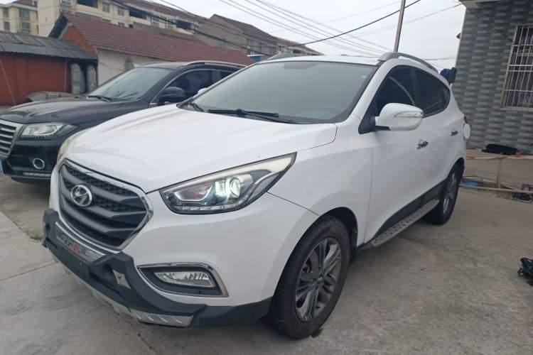 Used Hyundai ix35 2015 2.0L Automatic 2WD Smart Version China V Standard Guazi used car, China used car export, Used car for sale, Used cars, Cheapest cars for sale