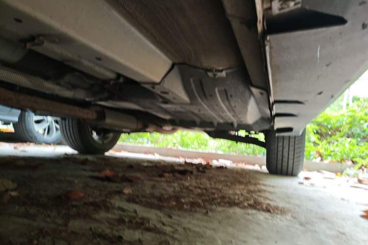 Used Hyundai ix35 2015 2.0L Automatic 2WD Smart Version China V Standard Chassis Front Left