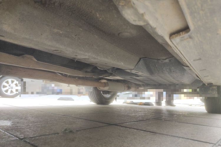 Used Hyundai ix35 2015 2.0L Automatic 2WD Smart Version China V Standard Chassis Front Left